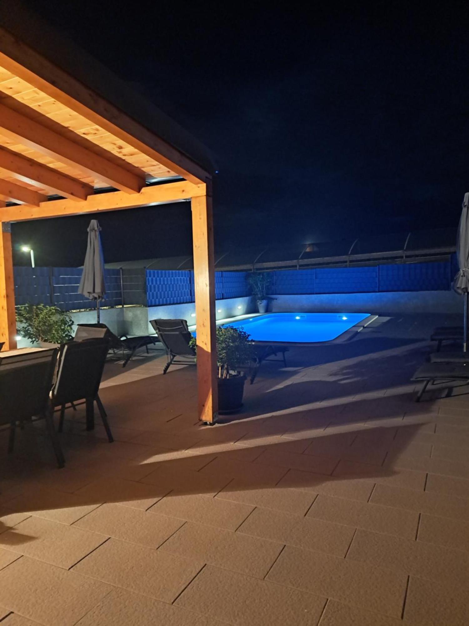 Villa Apartment Aa 2 Trogir Exterior photo