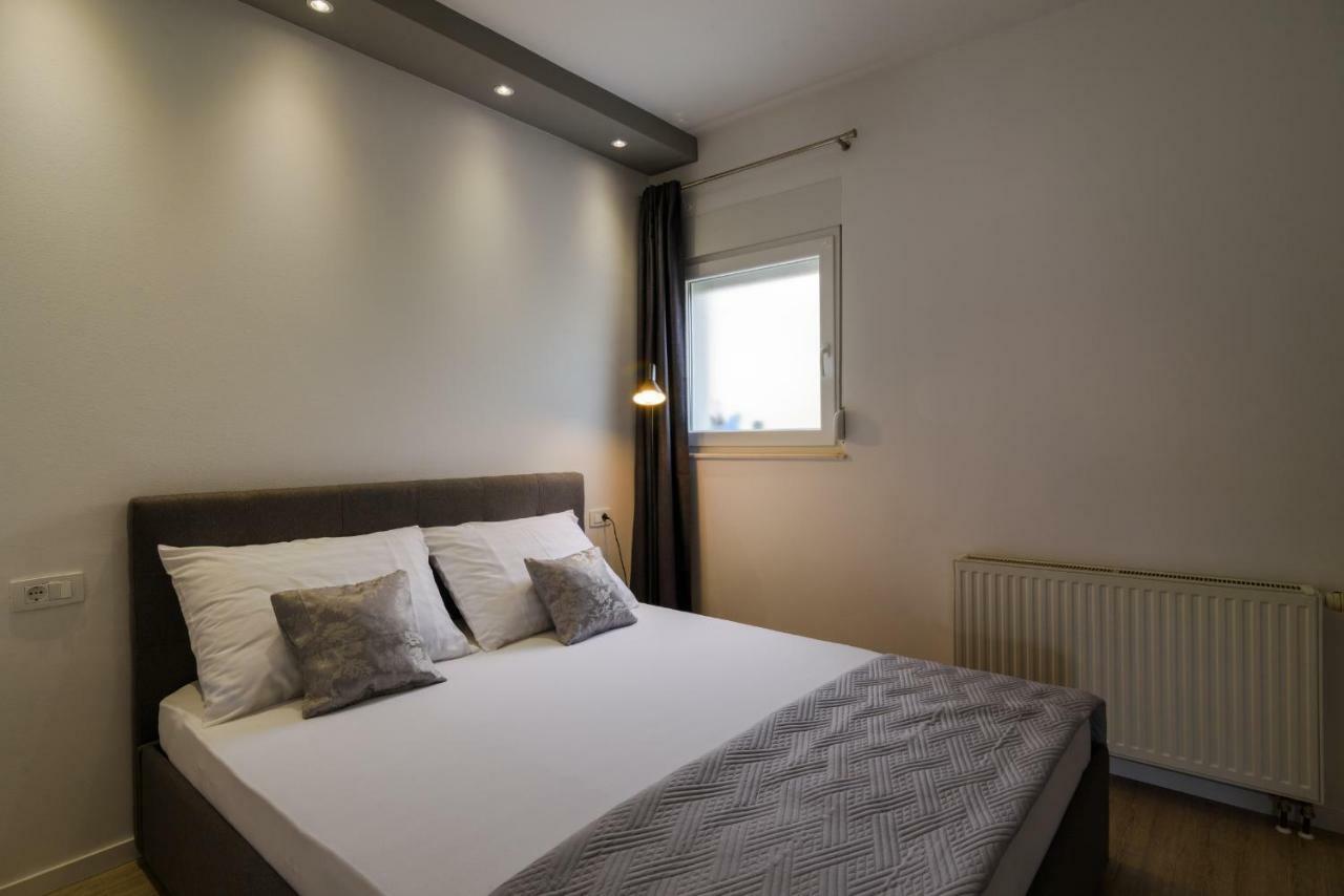 Villa Apartment Aa 2 Trogir Exterior photo